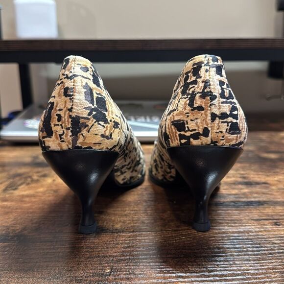 Prada black and brown print heels size 36.5 EU (6.5 US) - Picture 5 of 12